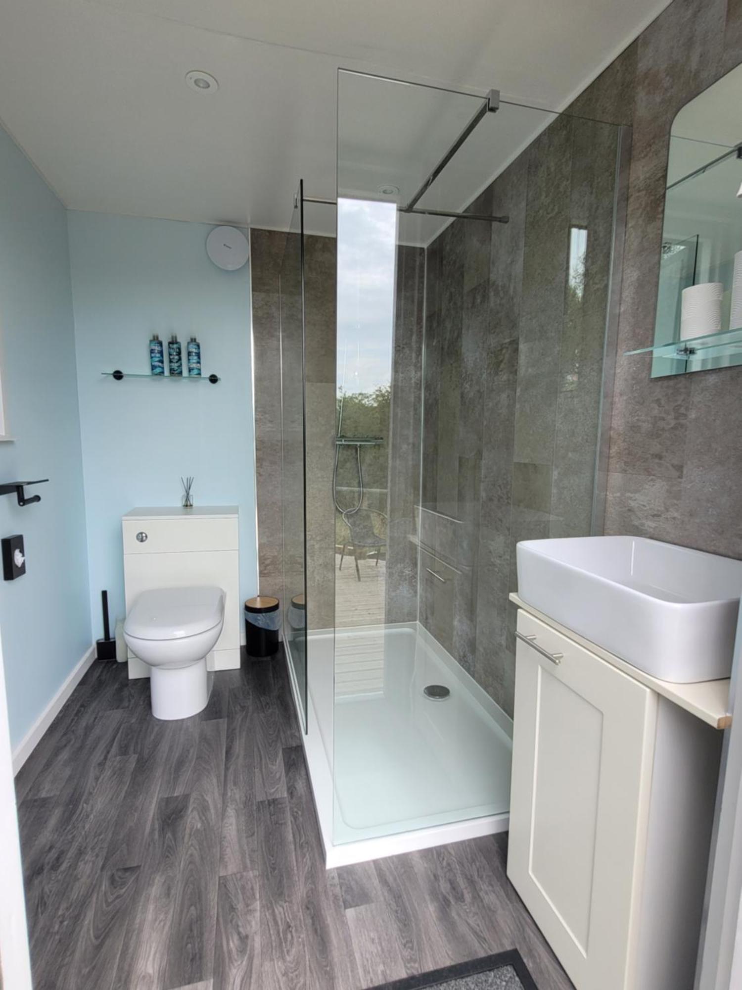 Go Eco Glamping Hotell Lampeter Exteriör bild